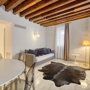  Appartement Cà Margherita Loft&square Palazzo Grifalconi Italie