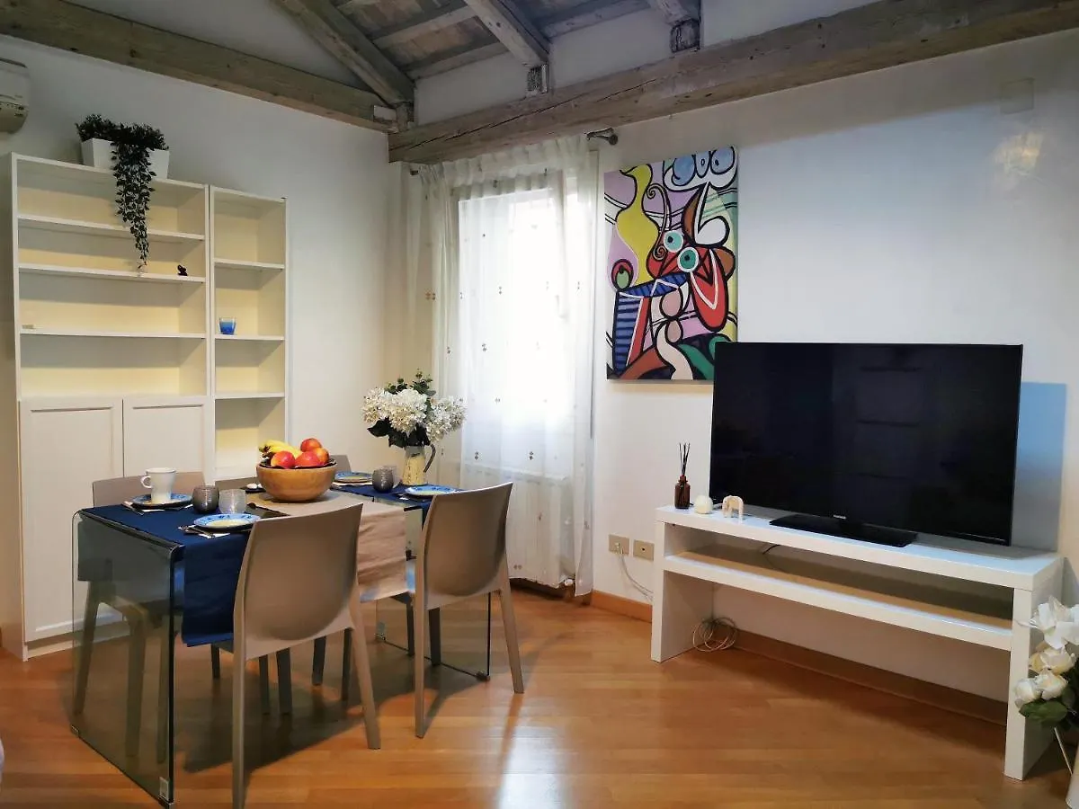 Romantic Sky Apartment Venise 0*,  Italie