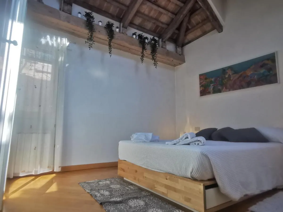 Romantic Sky Apartment Venise 0*,